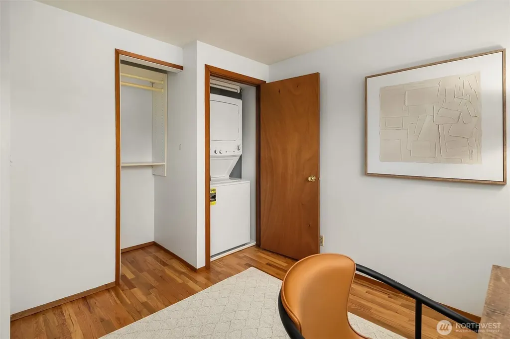 225 32nd Avenue E Seattle WA 98112