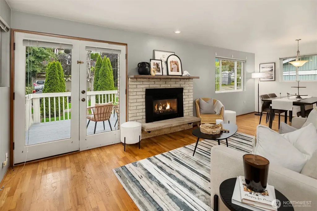 225 32nd Avenue E Seattle WA 98112