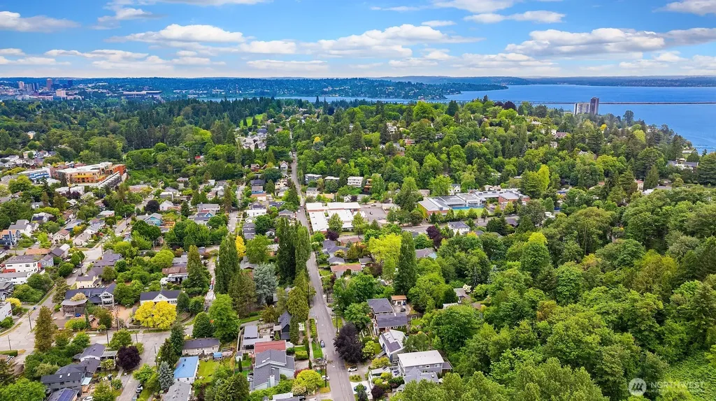 225 32nd Avenue E Seattle WA 98112