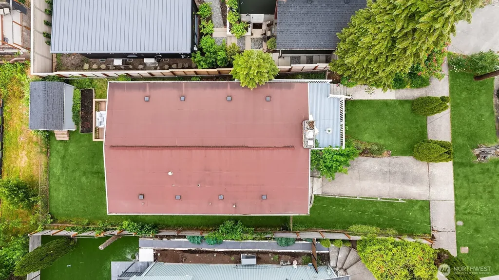 225 32nd Avenue E Seattle WA 98112