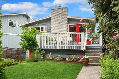 225 32nd Avenue E Seattle WA 98112
