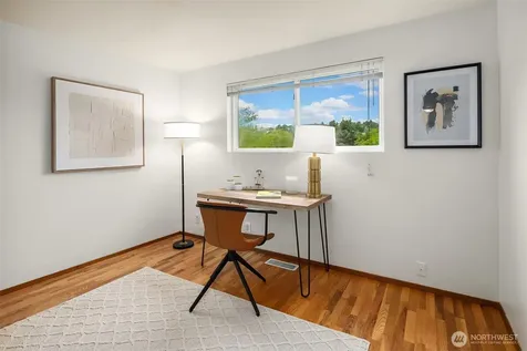 225 32nd Avenue E Seattle WA 98112