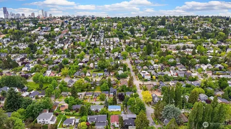 225 32nd Avenue E Seattle WA 98112