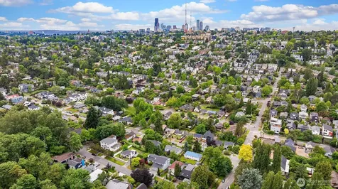 225 32nd Avenue E Seattle WA 98112