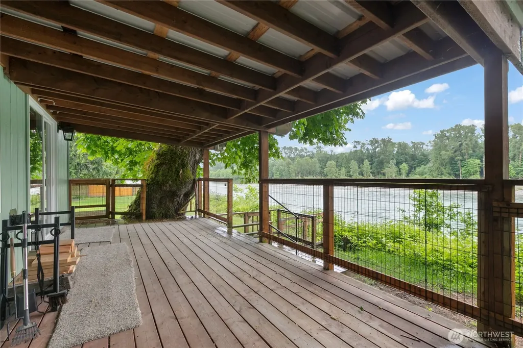 41580 Cape Horn Concrete WA 98237