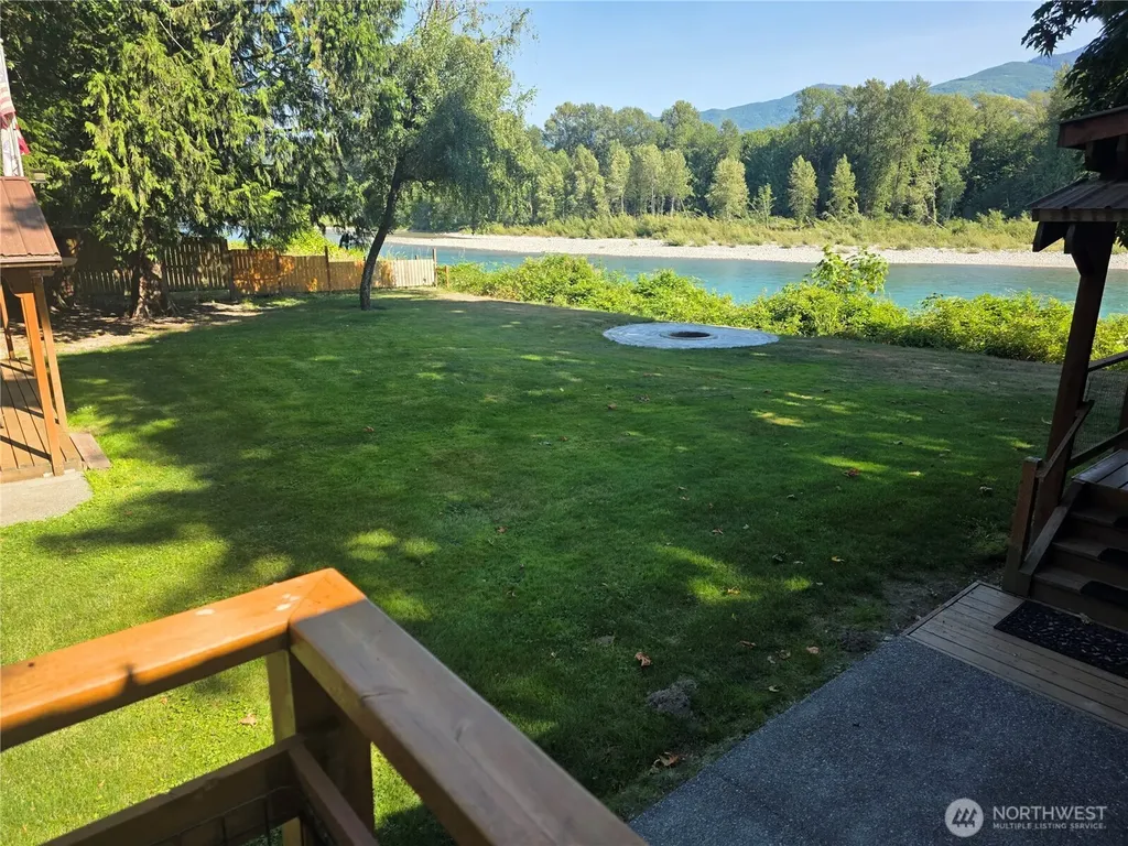 41580 Cape Horn Concrete WA 98237