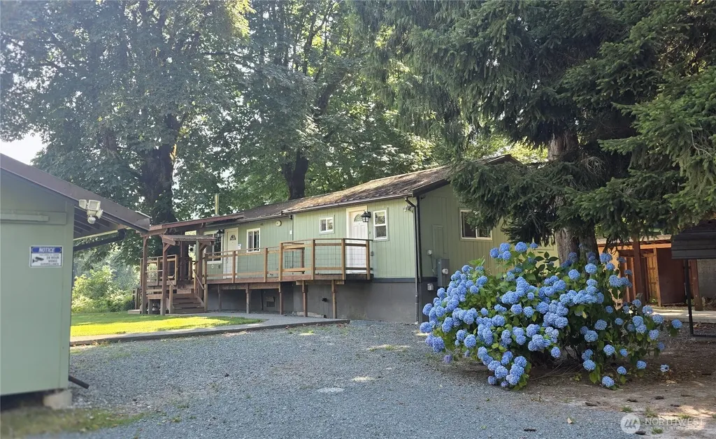 41580 Cape Horn Concrete WA 98237