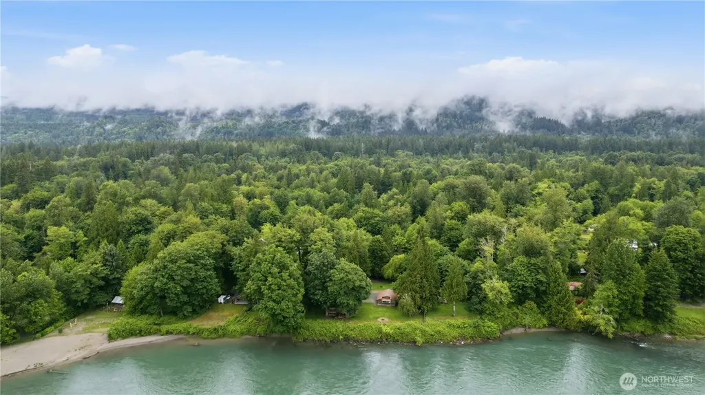 41580 Cape Horn Concrete WA 98237