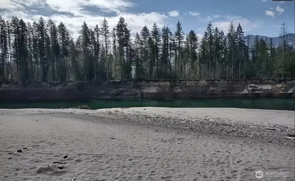 41580 Cape Horn Concrete WA 98237