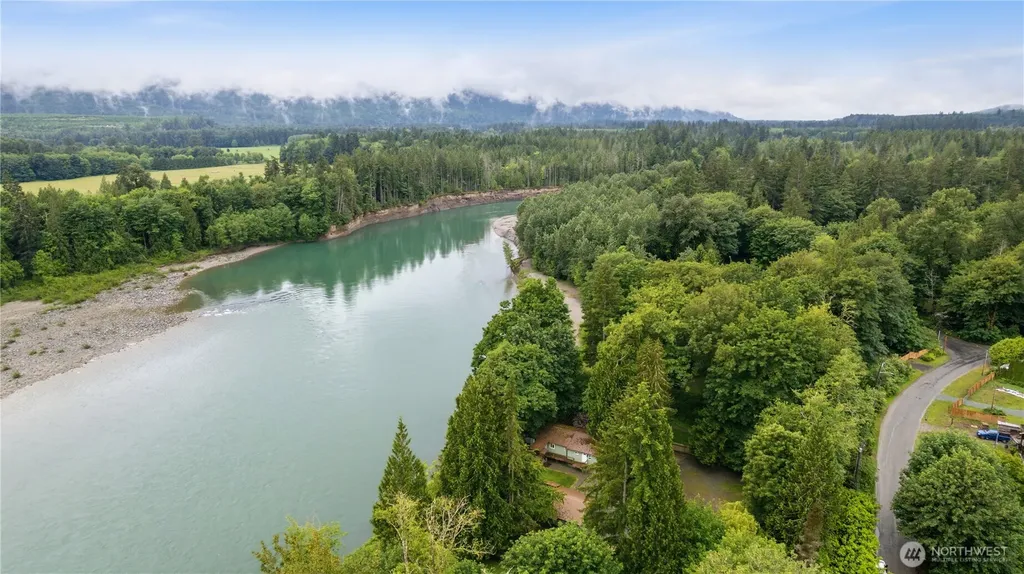 41580 Cape Horn Concrete WA 98237