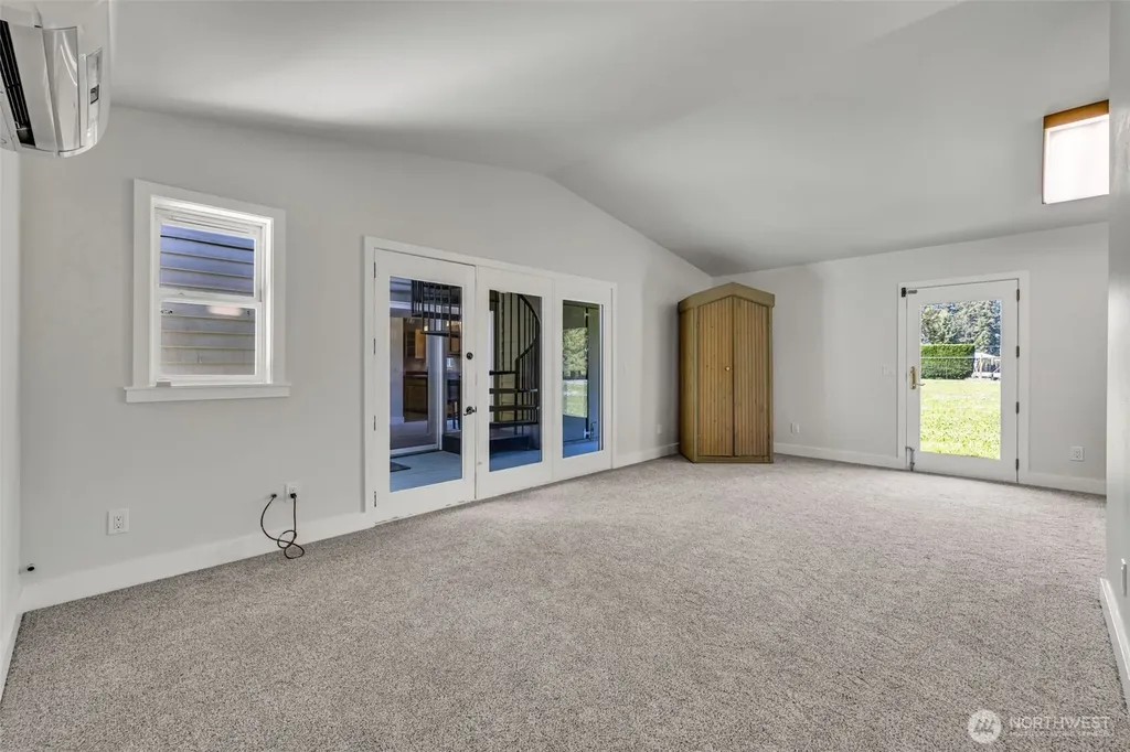1433 Port Williams Road Sequim WA 98382