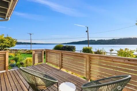 3700 Crystal Springs Drive NE Bainbridge Island WA 98110