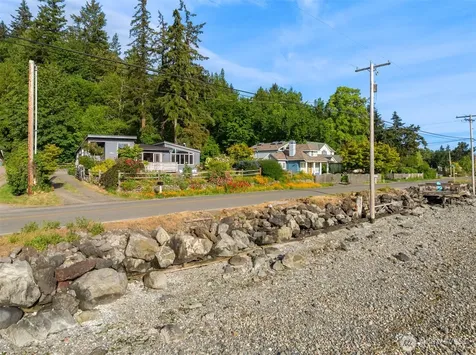 3700 Crystal Springs Drive NE Bainbridge Island WA 98110