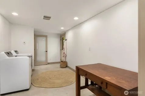 3700 Crystal Springs Drive NE Bainbridge Island WA 98110