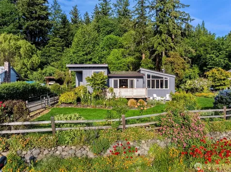 3700 Crystal Springs Drive NE Bainbridge Island WA 98110