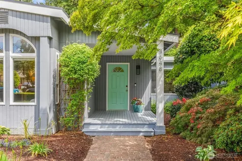 4648 89th Avenue SE Mercer Island WA 98040