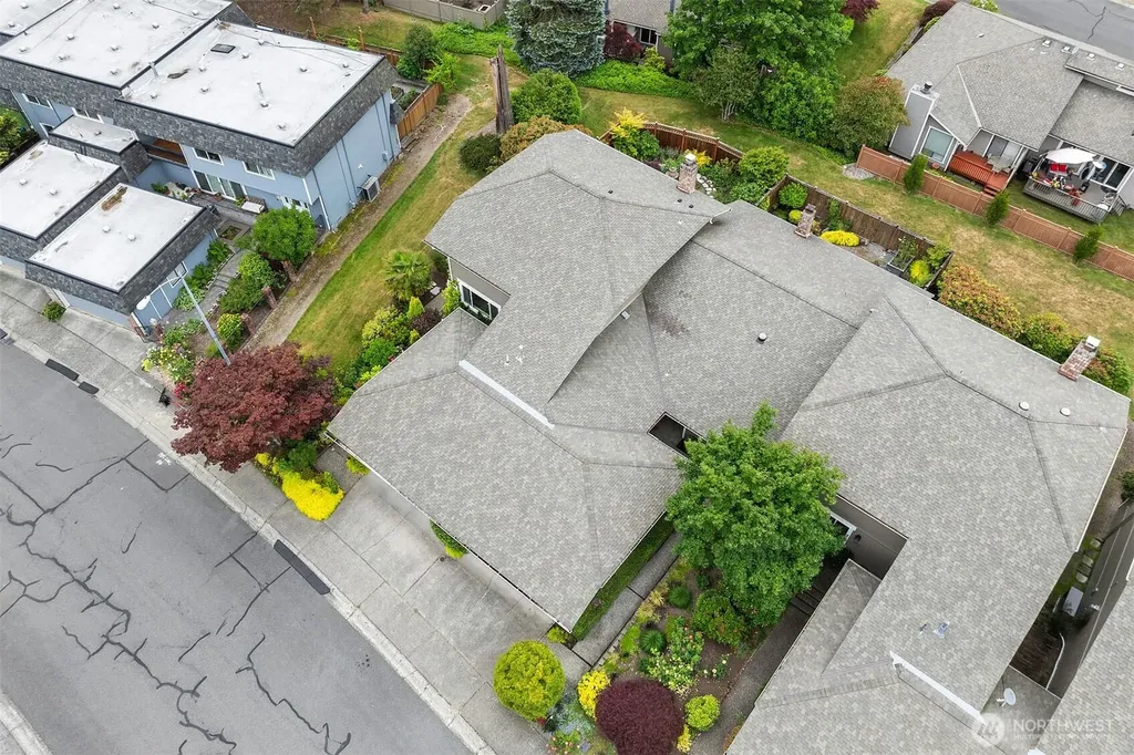 2519 175th Avenue NE Redmond WA 98052