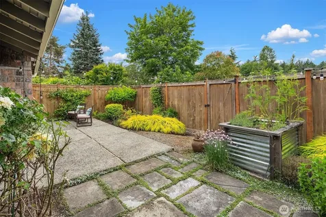 2519 175th Avenue NE Redmond WA 98052
