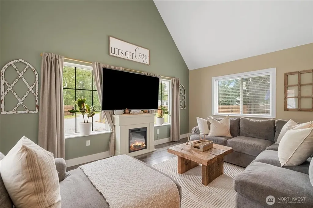 26709 Entwhistle Road E Buckley WA 98321