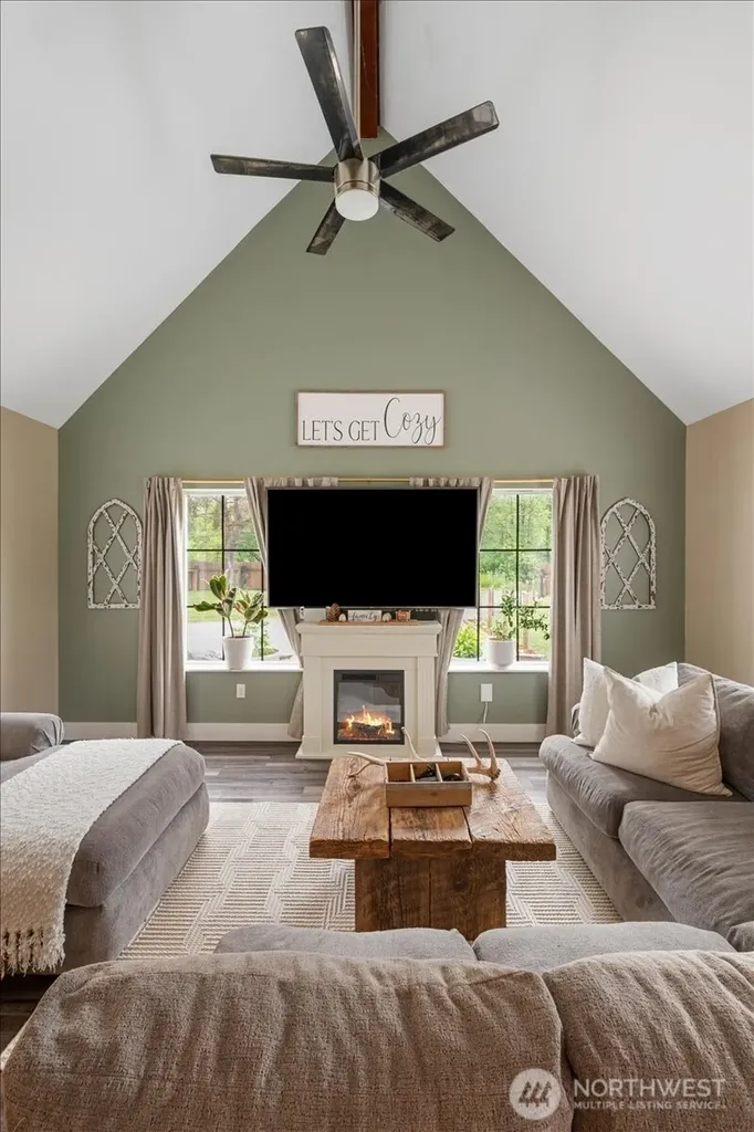 26709 Entwhistle Road E Buckley WA 98321
