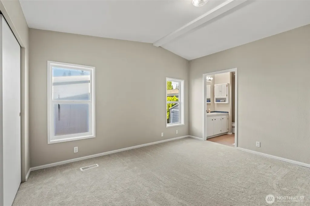 23825 15th Avenue SE Bothell WA 98021