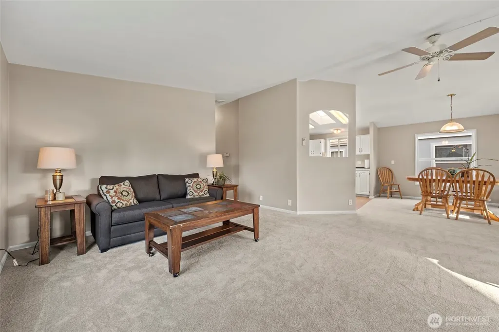 23825 15th Avenue SE Bothell WA 98021