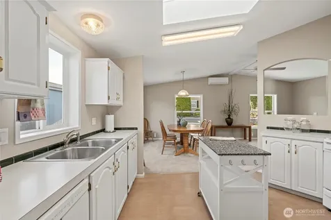 23825 15th Avenue SE Bothell WA 98021