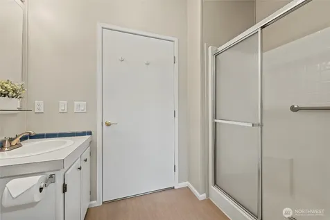 23825 15th Avenue SE Bothell WA 98021
