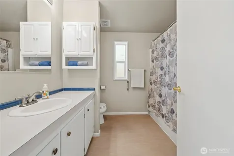 23825 15th Avenue SE Bothell WA 98021