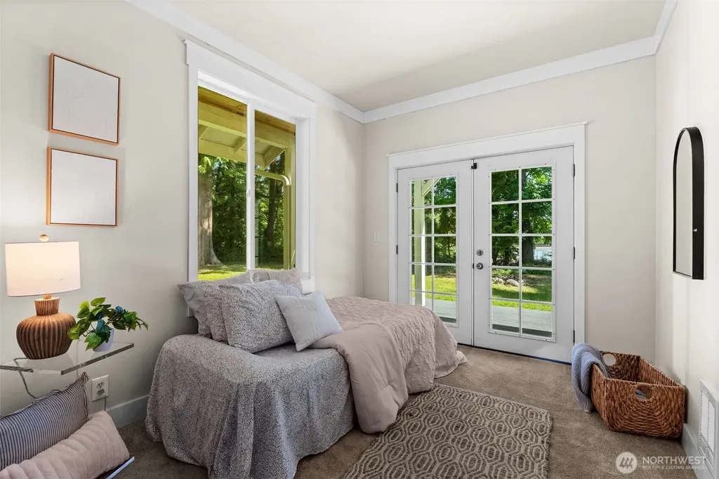17310 Herron Road NW Lakebay WA 98349
