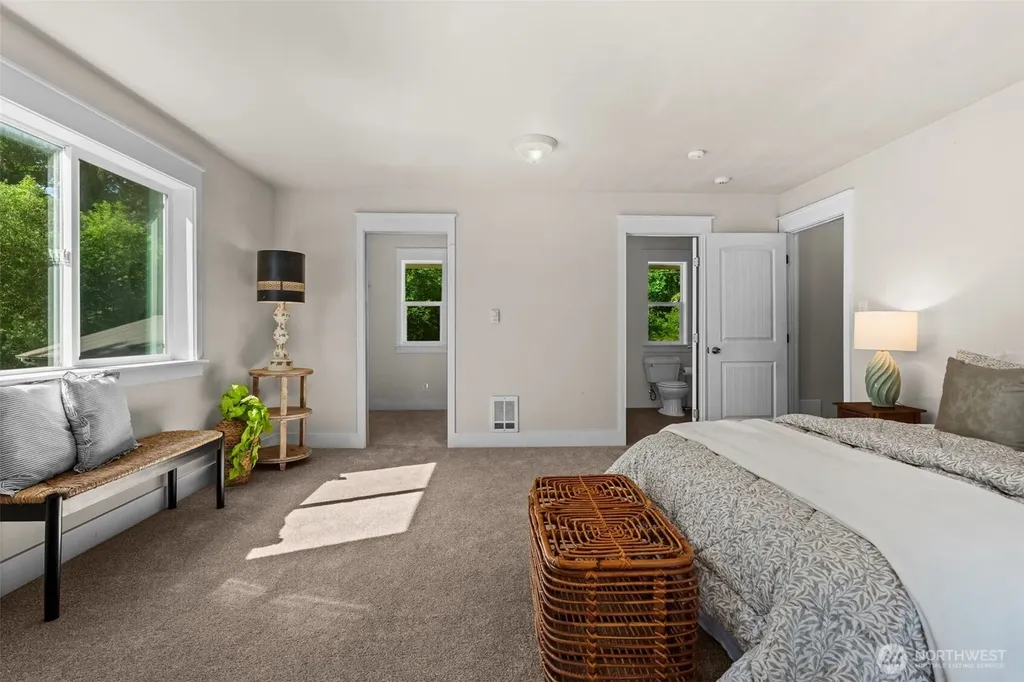 17310 Herron Road NW Lakebay WA 98349