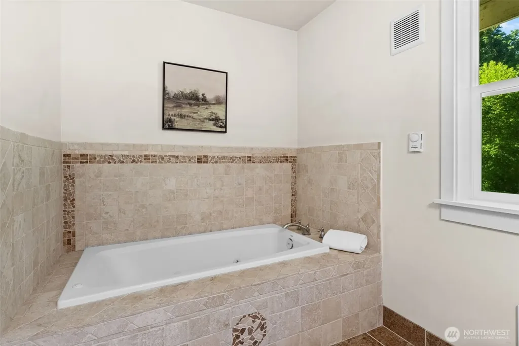 17310 Herron Road NW Lakebay WA 98349