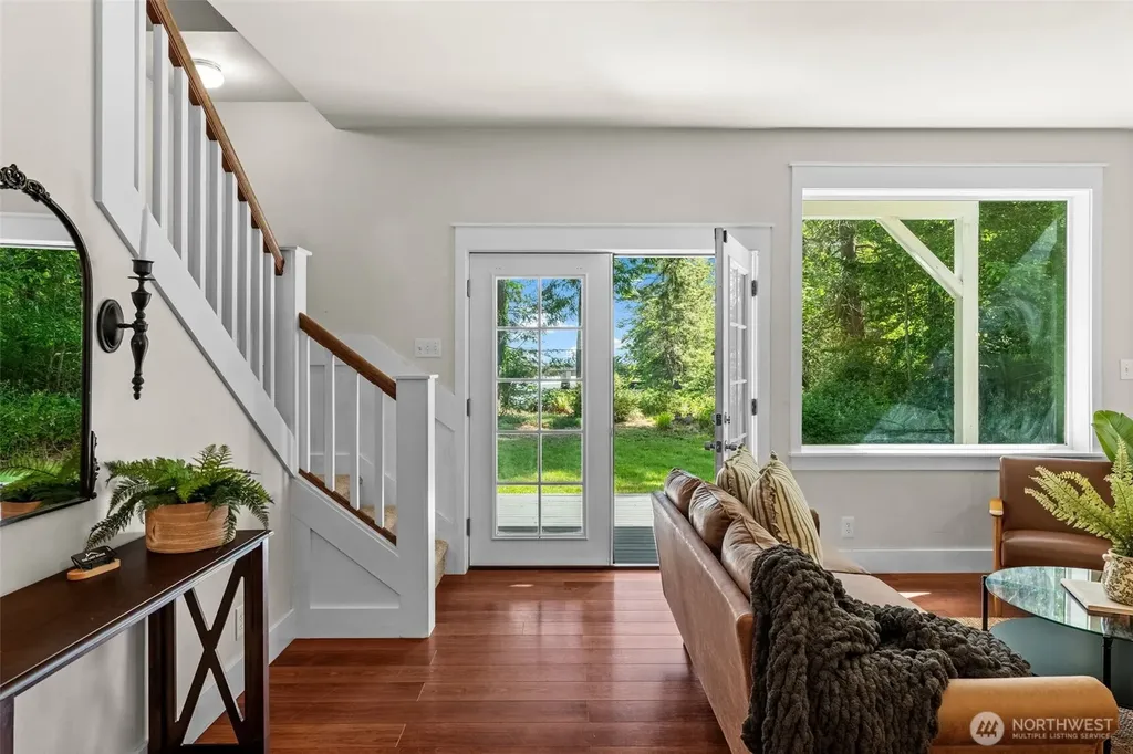 17310 Herron Road NW Lakebay WA 98349