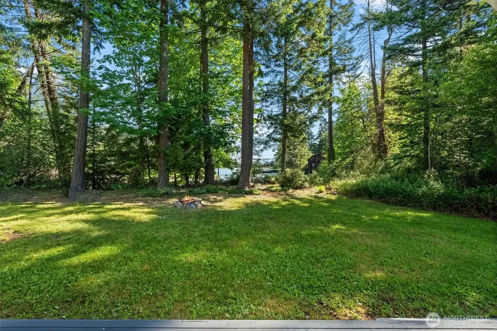 17310 Herron Road NW Lakebay WA 98349
