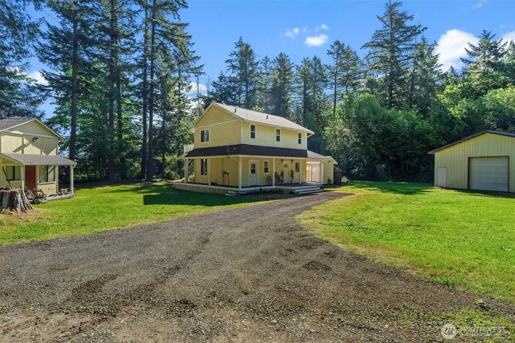 17310 Herron Road NW Lakebay WA 98349