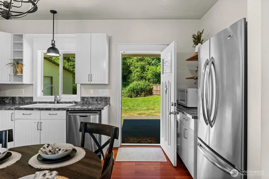 17310 Herron Road NW Lakebay WA 98349