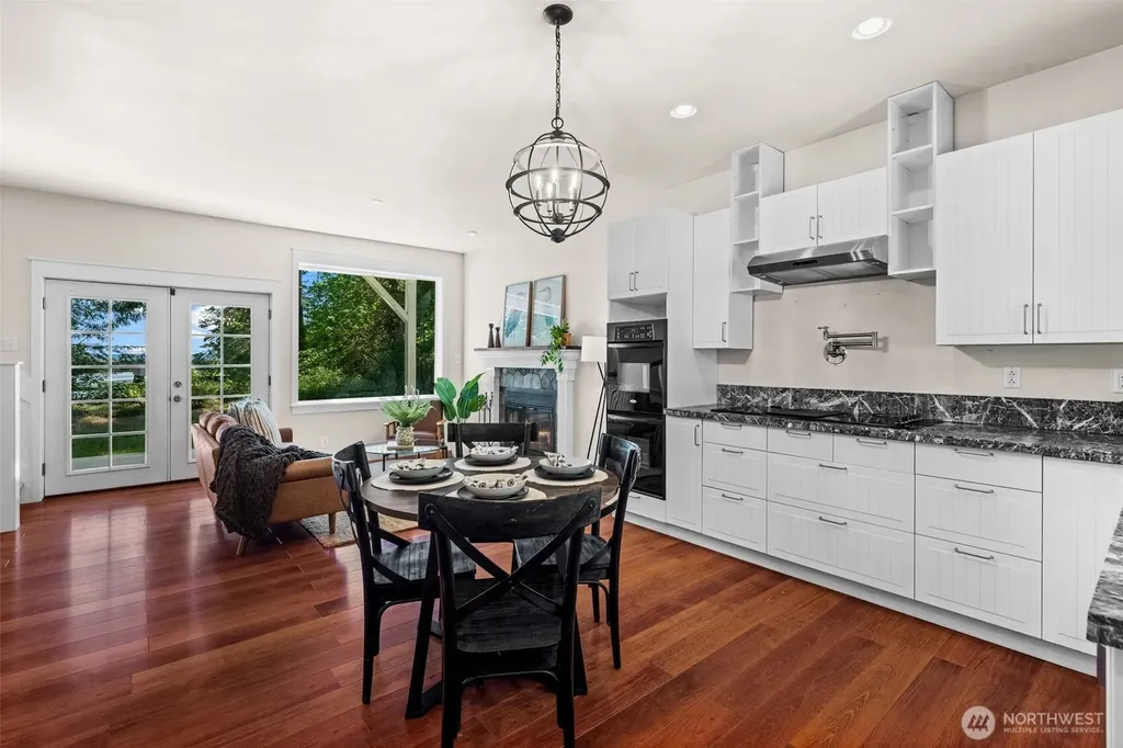 17310 Herron Road NW Lakebay WA 98349