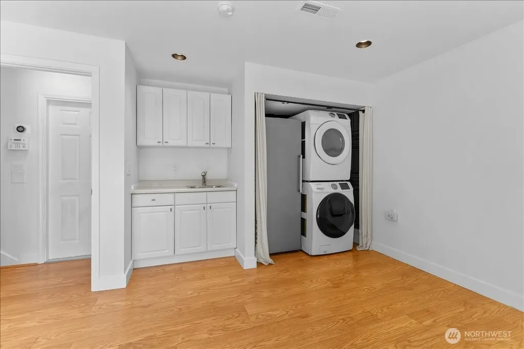 9023 NE 132nd Place Kirkland WA 98034
