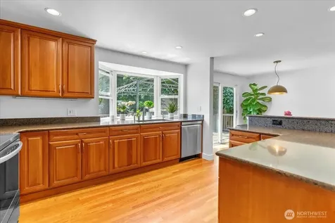 9023 NE 132nd Place Kirkland WA 98034