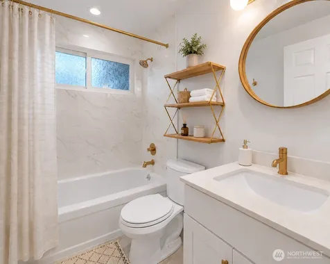 9023 NE 132nd Place Kirkland WA 98034