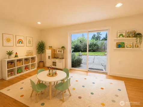 9023 NE 132nd Place Kirkland WA 98034
