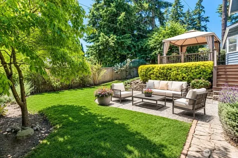 9023 NE 132nd Place Kirkland WA 98034
