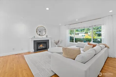 9023 NE 132nd Place Kirkland WA 98034