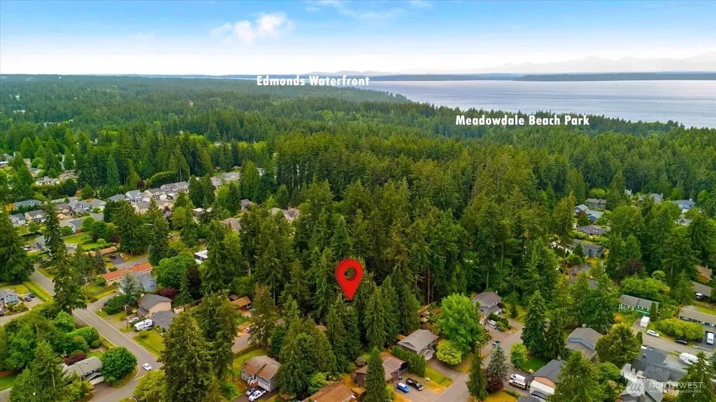 5625 152nd Street SW Edmonds WA 98026