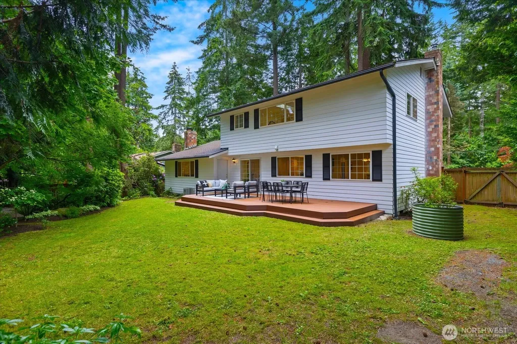 5625 152nd Street SW Edmonds WA 98026