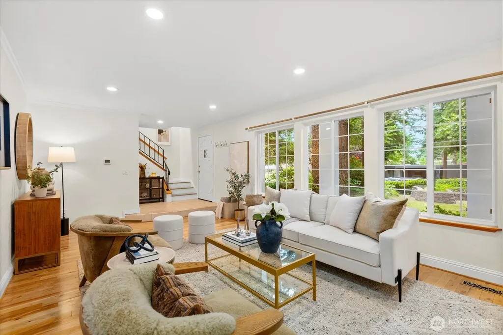 5625 152nd Street SW Edmonds WA 98026