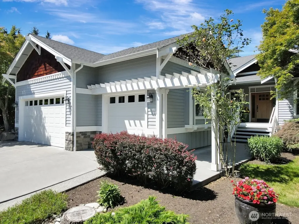 1165 Matterhorn Loop Camano Island WA 98282