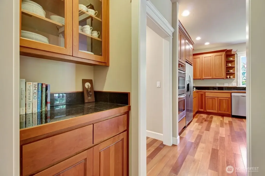 1165 Matterhorn Loop Camano Island WA 98282