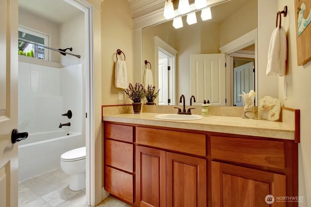 1165 Matterhorn Loop Camano Island WA 98282