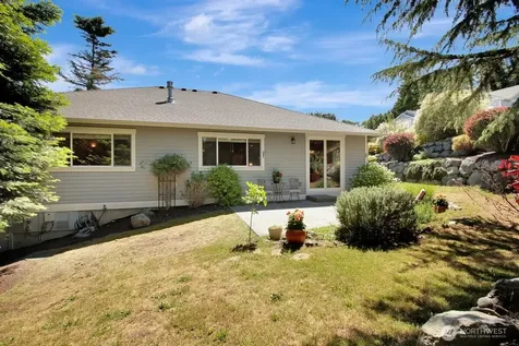 1165 Matterhorn Loop Camano Island WA 98282
